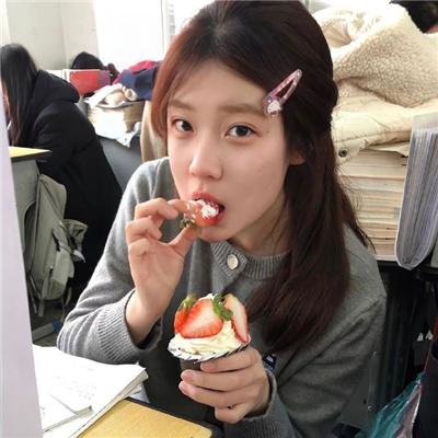 华利斯与爱德华